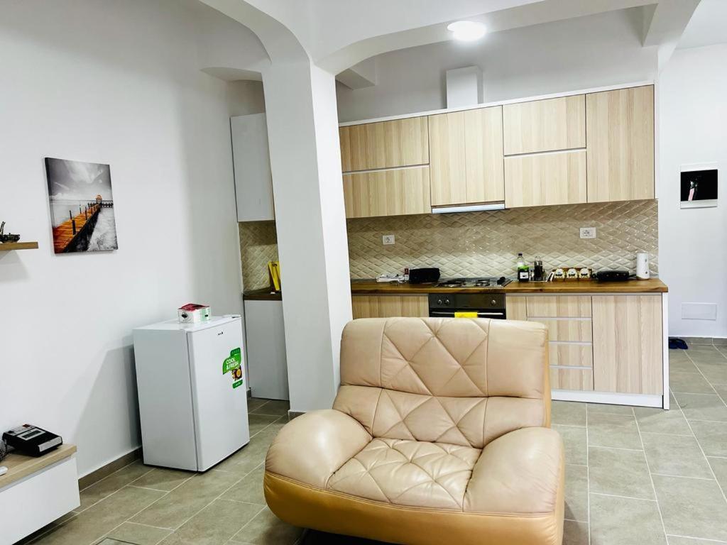 Kristian Apartments Берат Экстерьер фото