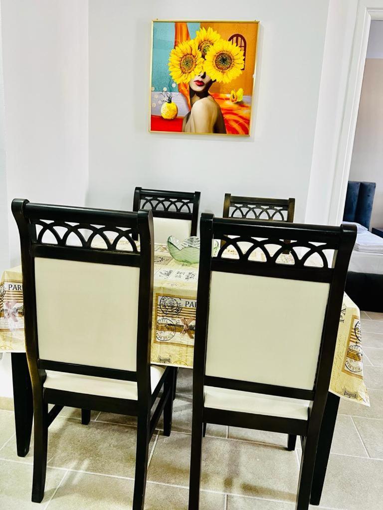 Kristian Apartments Берат Экстерьер фото